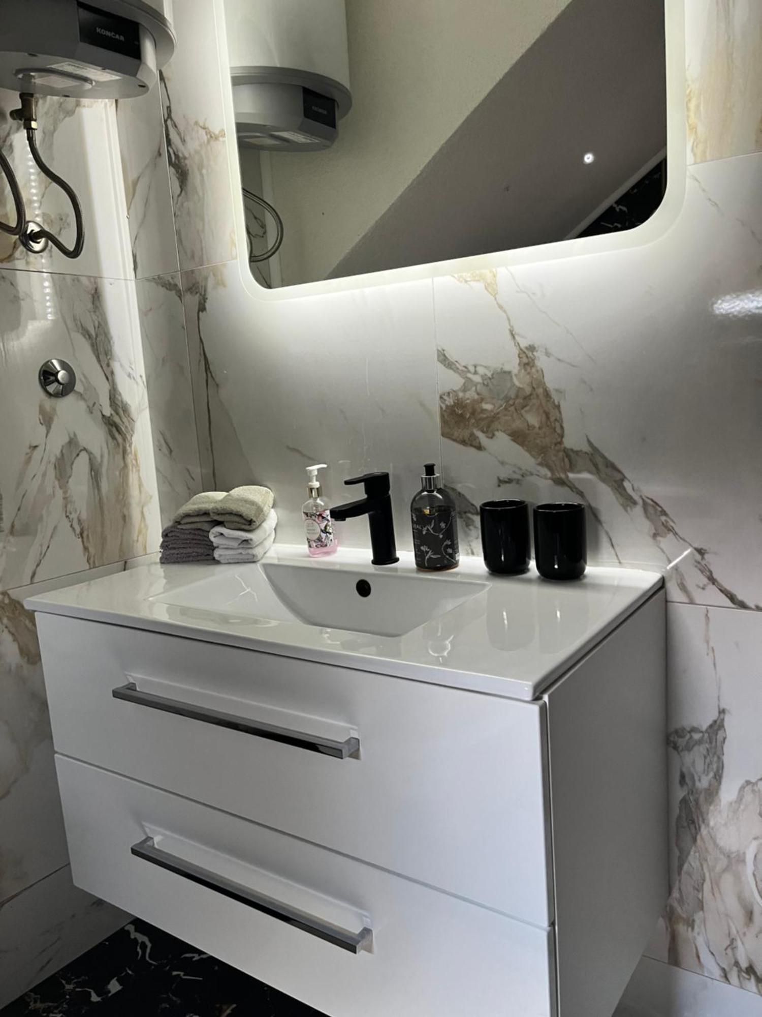 Bihać Guest House Eden מראה חיצוני תמונה
